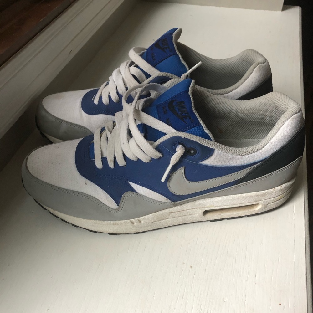 Nike Air Max 9.5
